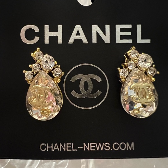 CHANEL Jewelry - CHANEL Gold and Silver Teardrop Earrings